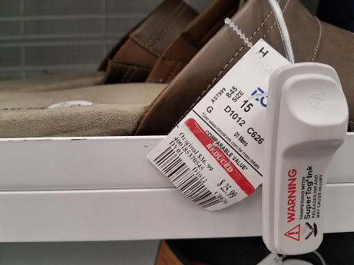 Clothing Store «Ross Dress for Less», reviews and photos, 514 S Illinois Rte 59, Naperville, IL 60540, USA