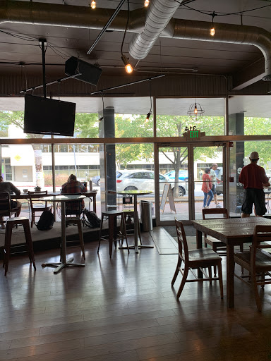 Coffee Shop «The PourHouse Cafe», reviews and photos, 314 E Kirkwood Ave, Bloomington, IN 47408, USA