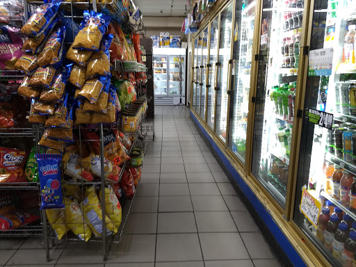 Grocery Store «Lake Village Market», reviews and photos, 904 Johnson Ave, Ronkonkoma, NY 11779, USA