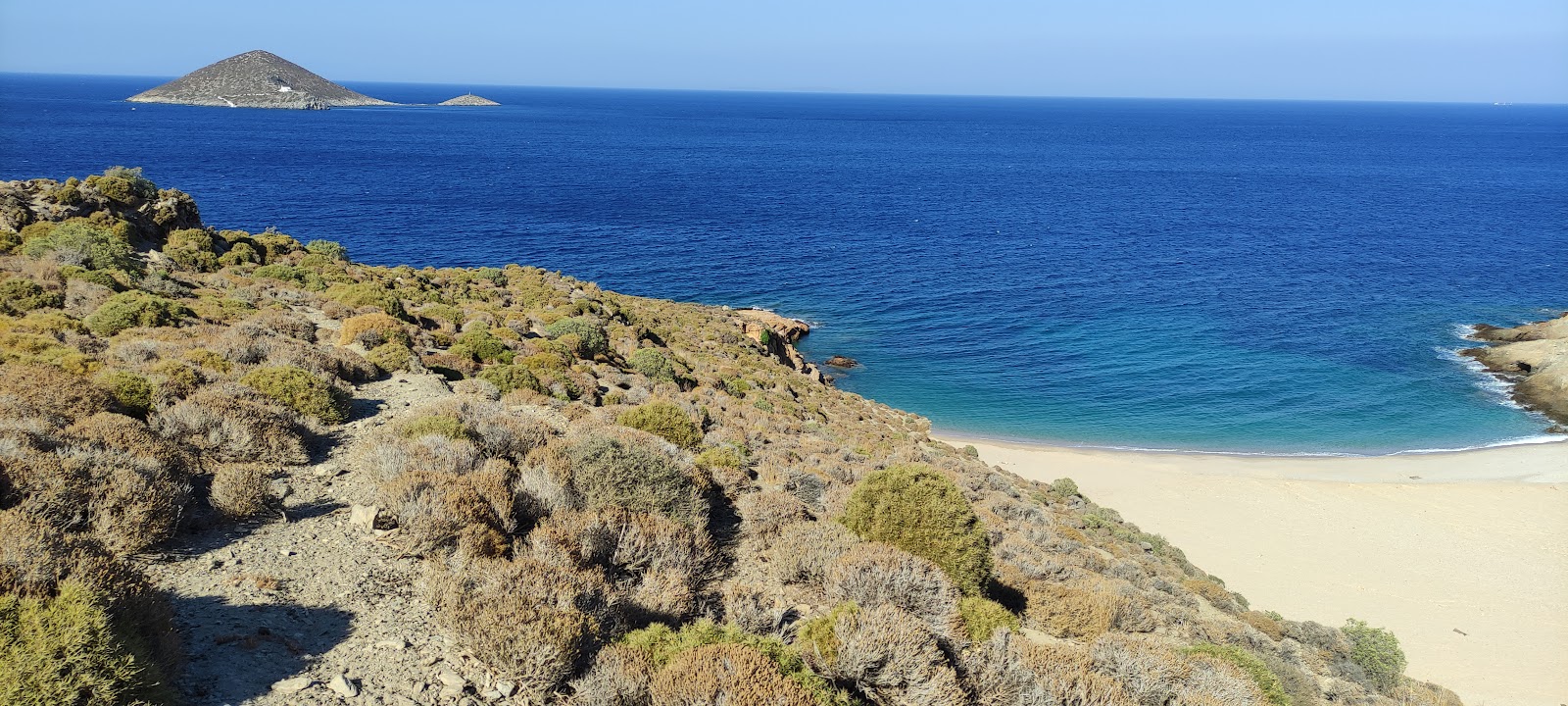 Foto van St.George beach IV met turquoise puur water oppervlakte