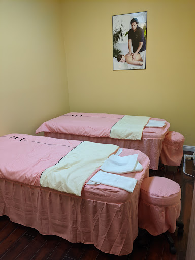 Lucky Lashes & Foot Spa image