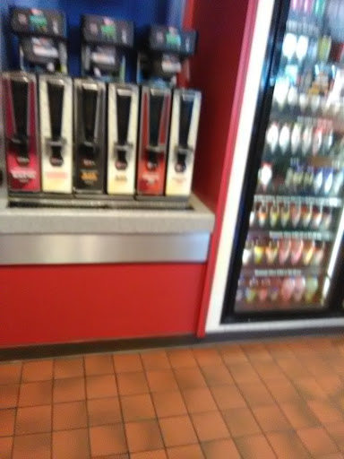 Gas Station «QuikTrip», reviews and photos, 2805 NE Green Oaks Blvd, Grand Prairie, TX 75050, USA