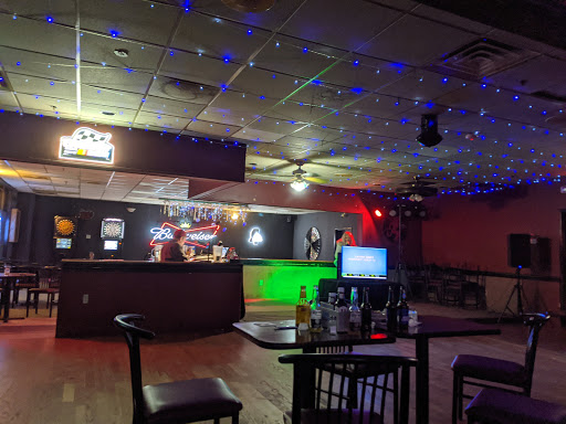 Bar & Grill «The Crossing Bar & Grill», reviews and photos, 7281 Hacks Cross Rd, Olive Branch, MS 38654, USA