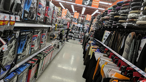 Auto Parts Store «AutoZone», reviews and photos, 875 Bridgeport Ave, Milford, CT 06460, USA