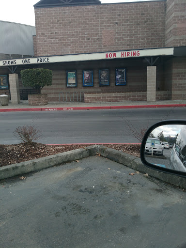 Movie Theater «Cinebarre Issaquah 8», reviews and photos, 1490 11th Ave NW, Issaquah, WA 98027, USA