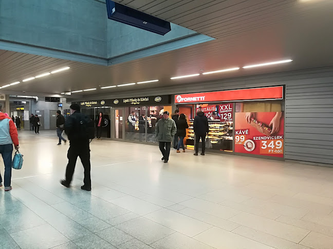 Hozzászólások és értékelések az Lipóti pékség - Etele tér (metró aluljáró)-ról
