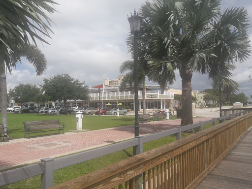 Park «Cocoa Riverfront Park», reviews and photos, 401 Riveredge Blvd, Cocoa, FL 32922, USA