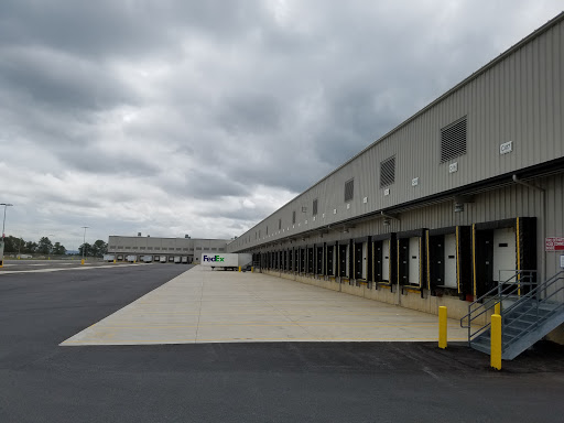 Mailing Service «FedEx Ground», reviews and photos, 6833 W 75th St, Chicago, IL 60638, USA