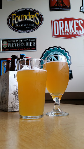 Beer Store «Select Beer Store», reviews and photos, 1613 S Pacific Coast Hwy, Redondo Beach, CA 90277, USA