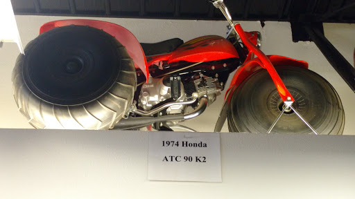 Motorcycle Dealer «Sindt Motor Sales», reviews and photos, 4460 Dodge St, Dubuque, IA 52003, USA