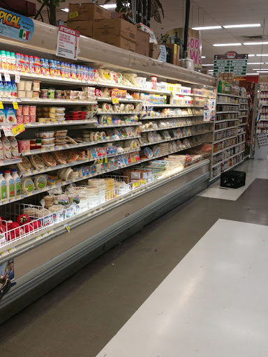 Supermarket «Bridgeport Food Bazaar Supermarket», reviews and photos, 500 Sylvan Ave, Bridgeport, CT 06606, USA