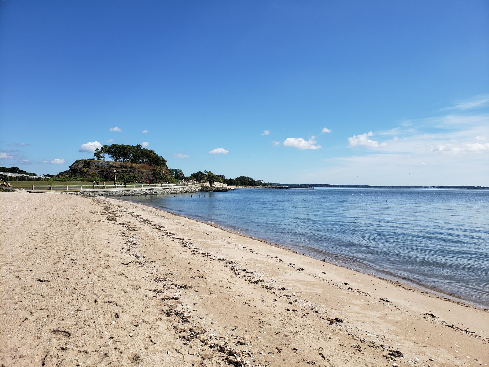 Fotografija West Haven beach z svetel pesek površino