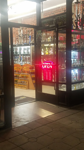 Tobacco Shop «Amsterdam Smoke and Vape Store», reviews and photos, 315 Pine Ave, Long Beach, CA 90802, USA