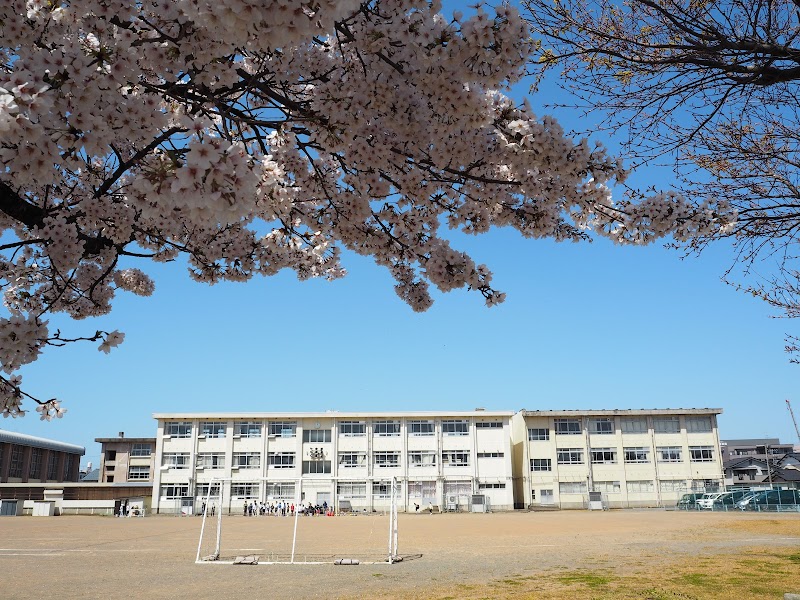 福井市湊小学校