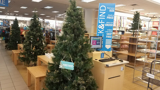 Shopping Mall «Coralwood Shopping Center», reviews and photos, 2301 Del Prado Blvd S, Cape Coral, FL 33990, USA