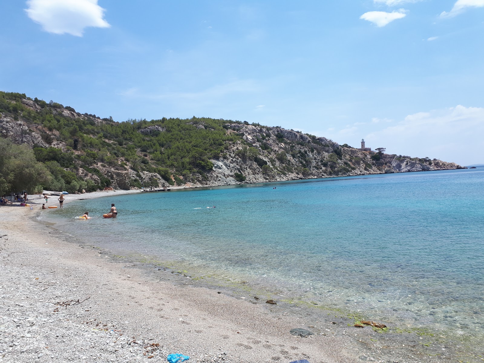 Patitiri beach'in fotoğrafı geniş ile birlikte
