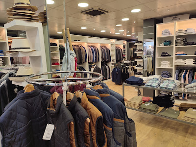 Vêtements Cahouzart à Laon