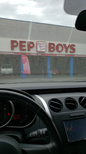 Auto Parts Store «Pep Boys Auto Parts & Service», reviews and photos, 4490 W Shaw Ave, Fresno, CA 93722, USA