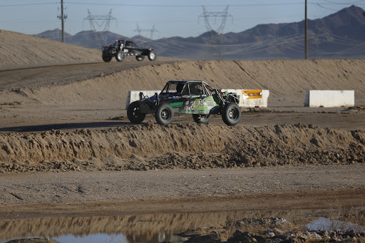 Auto Body Shop «Fix Auto Anaheim», reviews and photos, 1331 S Auto Center Dr, Anaheim, CA 92806, USA