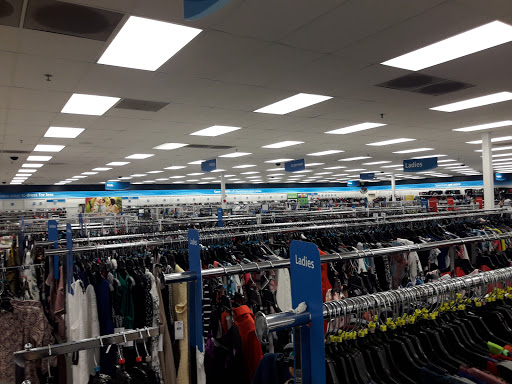 Clothing Store «Ross Dress for Less», reviews and photos, 194 Donahue St, Sausalito, CA 94965, USA