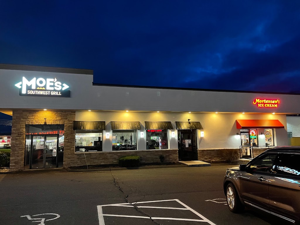 Moe's Southwest Grill 06111