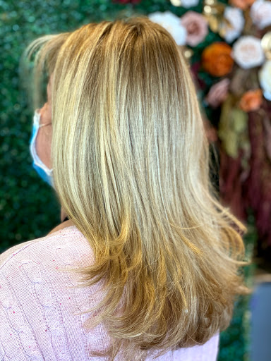 Beauty Salon «Soleil Aveda Salon & Spa», reviews and photos, 49 Range Rd #105, Windham, NH 03087, USA