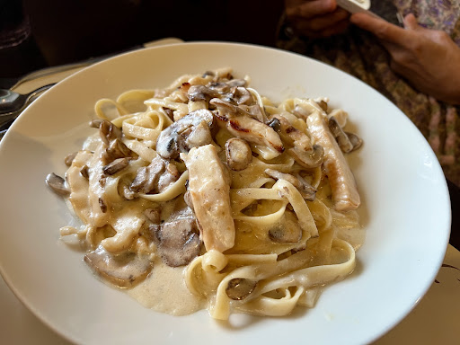 Fratellino's Italian Restaurant