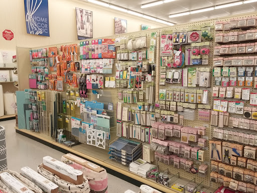 Craft Store «Hobby Lobby», reviews and photos, 5422 Forest Dr Suite 110, Columbia, SC 29206, USA