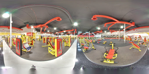 Gym «Retro Fitness», reviews and photos, 675 E Foothill Blvd, Pomona, CA 91767, USA