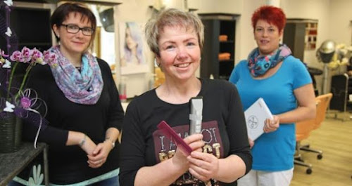 Friseur- und Kosmetikhandwerk chic e.G. Werdau à Werdau