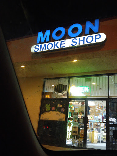 Tobacco Shop «Moon Smoke Shop», reviews and photos, 120 W Grant Rd, Tucson, AZ 85705, USA