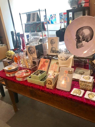 Clothing Store «Peabody Essex Museum Shop», reviews and photos, 161 Essex St, Salem, MA 01970, USA