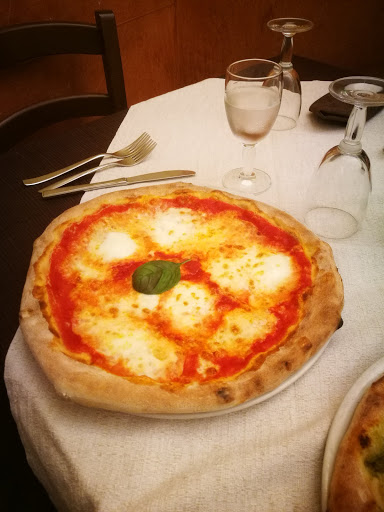 Ristorante Pizzeria Hotel AllArco Di San Michele Di Marco Conforti in Montoro, Provincia di Avellino