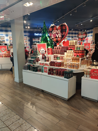 Department Store «JCPenney», reviews and photos, 18900 Michigan Ave, Dearborn, MI 48126, USA