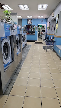 The Magic Hamper Laundromat LLC - Photo 2 - Car repair in Dayton, OH, Dayton