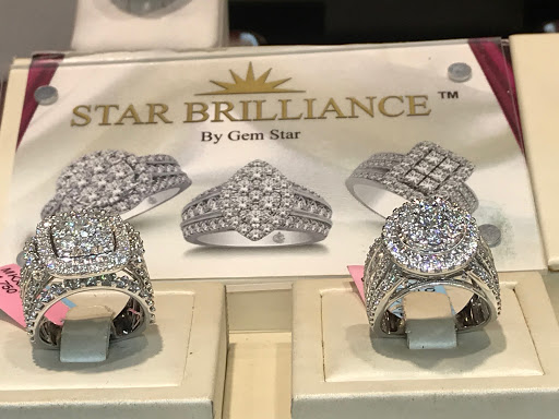 Jewelry Store «Unclaimed Diamonds», reviews and photos, 113 S 8th St, Philadelphia, PA 19106, USA