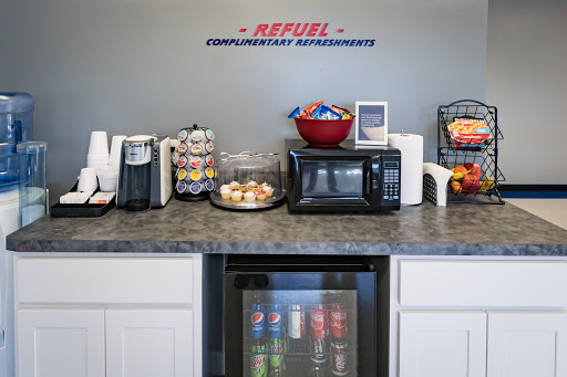 Diesel Engine Repair Service «Miami Valley Truck Repair», reviews and photos, 3657 Pinnacle Rd, Moraine, OH 45418, USA