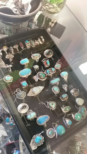 Thrift Store «Green Bean Thrift Store», reviews and photos, 2500 Florida A1A, Indialantic, FL 32903, USA