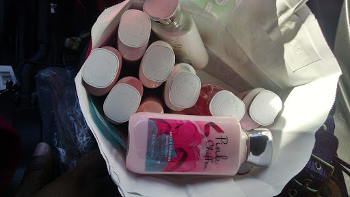 Beauty Supply Store «Bath & Body Works», reviews and photos, 26297 Hoover Rd, Warren, MI 48089, USA