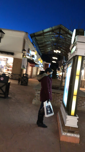 Clothing Store «Under Armour Factory House», reviews and photos, 80 Premium Outlets Blvd #507, Merrimack, NH 03054, USA