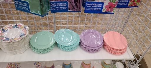 Dollar Store «Dollar Tree», reviews and photos, 1307 Waverly Dr SE, Albany, OR 97322, USA