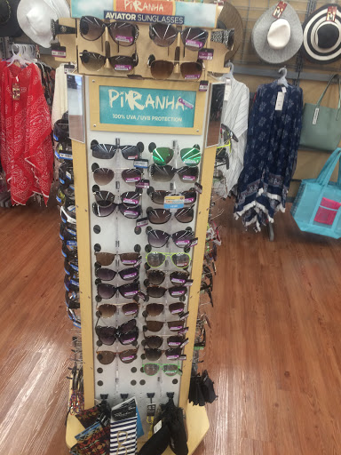 Discount Store «Walmart», reviews and photos, 120 Commercial Pkwy, Branford, CT 06405, USA