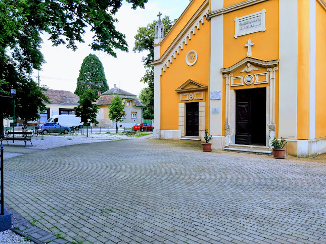 Gencsapáti Szent Jakab-plébániatemplom - Gencsapáti