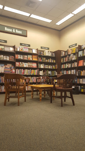 Book Store «Barnes & Noble», reviews and photos, 102 Park Ave #1, Willow Grove, PA 19090, USA