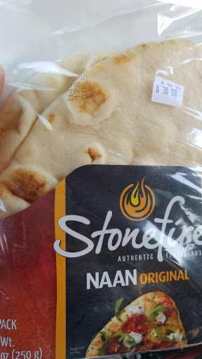 Grocery Store «Smart & Final», reviews and photos, 2431 28th St, Sacramento, CA 95818, USA