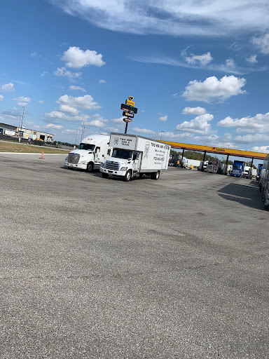 Moving and Storage Service «Two Men and a Truck», reviews and photos, 2225 E Belt Line Rd #323, Carrollton, TX 75006, USA