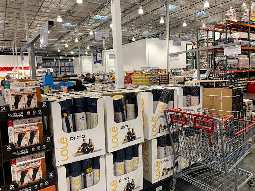 Warehouse store «Costco Wholesale», reviews and photos, 1300 Edwards Ferry Rd NE, Leesburg, VA 20176, USA