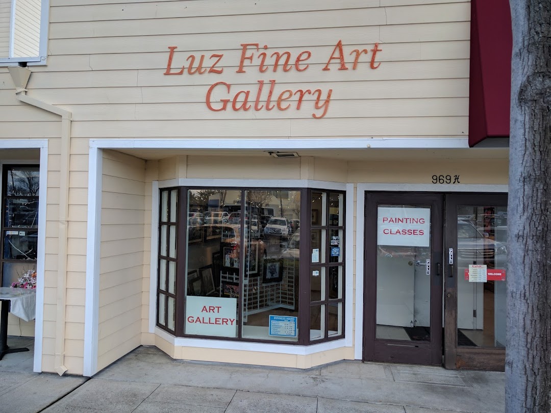 Luz Fine Art Gallery