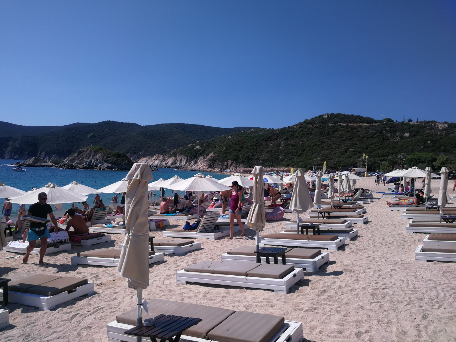 Photo de Kalamitsi Beach et le règlement