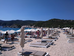 Photo de Kalamitsi Beach et le règlement